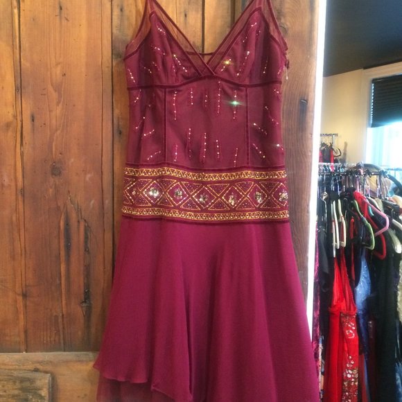 Dress - Picture 1 of 5